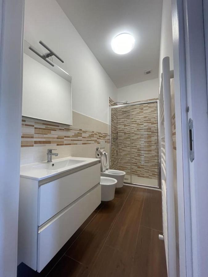 Autumn Apartment วาโด ลีกูเร ภายนอก รูปภาพ