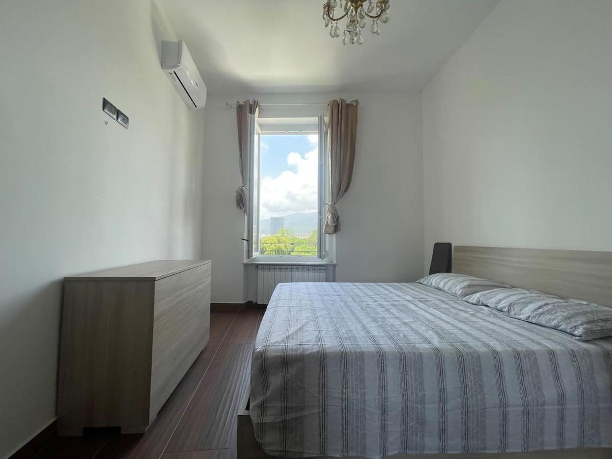 Autumn Apartment วาโด ลีกูเร ภายนอก รูปภาพ